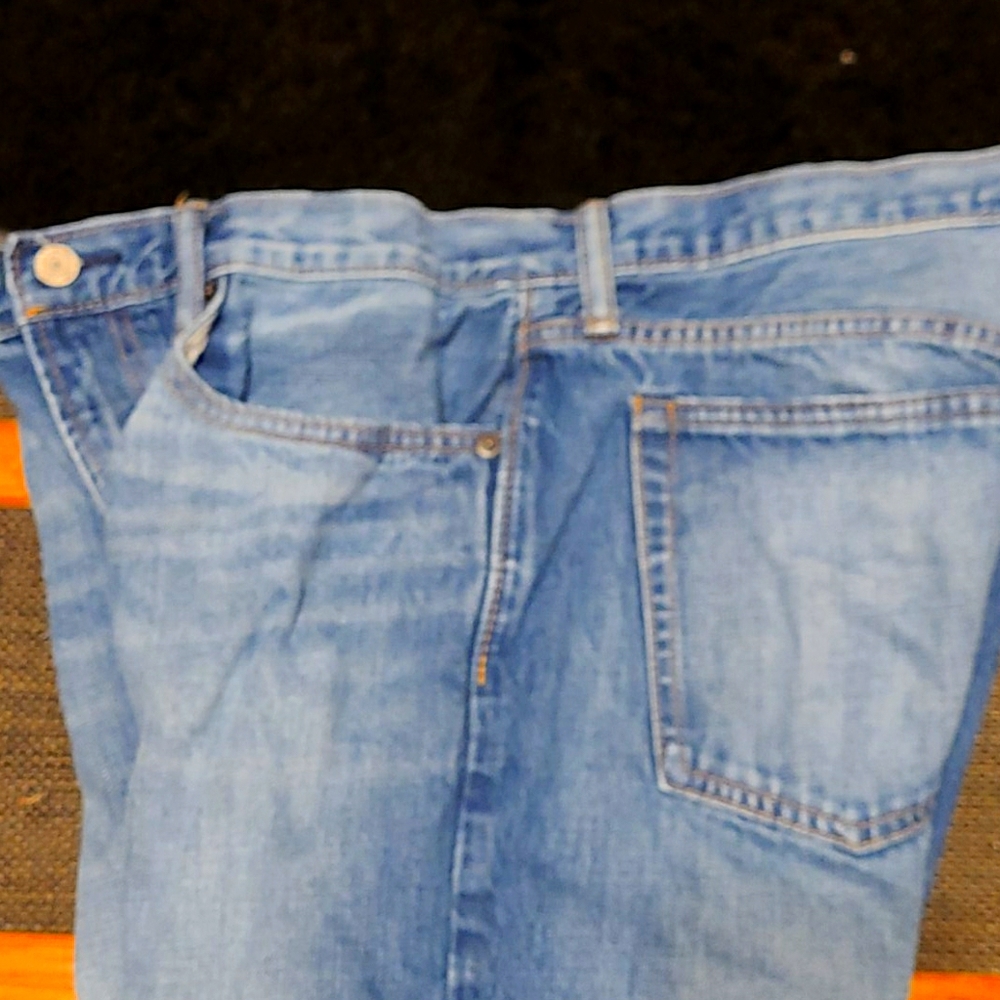GAP faded blue Jeans